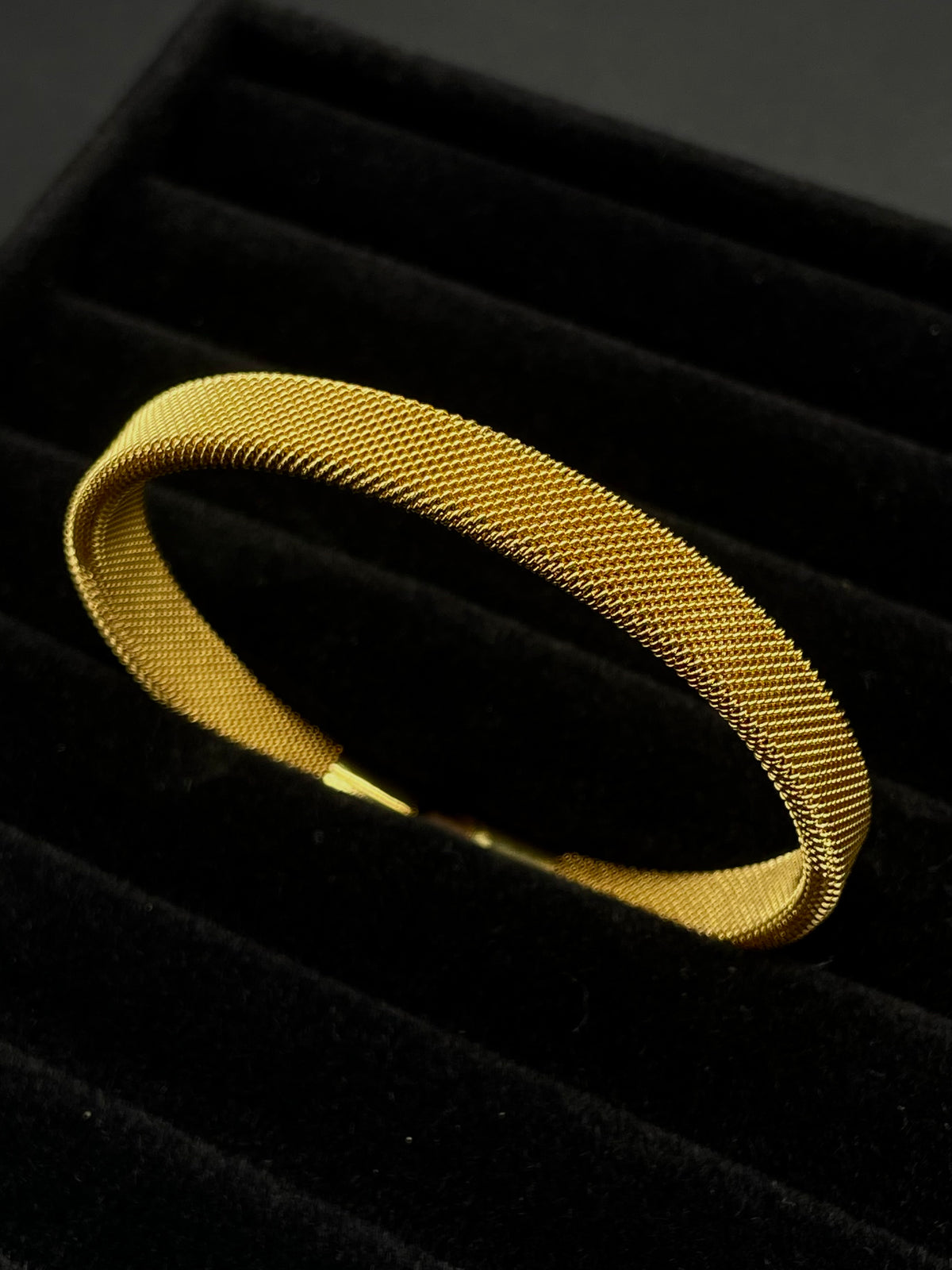 Elegant Mesh Bracelet - AGLEAM